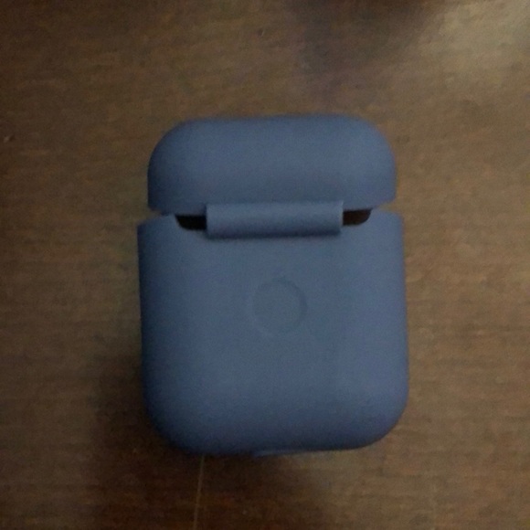 Apple AirPod case for model 1/2 - Picture 2 of 3